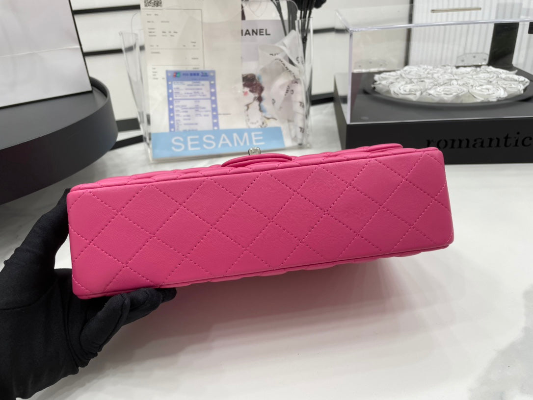 CC 25 CLASSIC SMALL DOUBLE FLAP BAG IN BRIGHT PINK CALFSKIN WITH STRAP