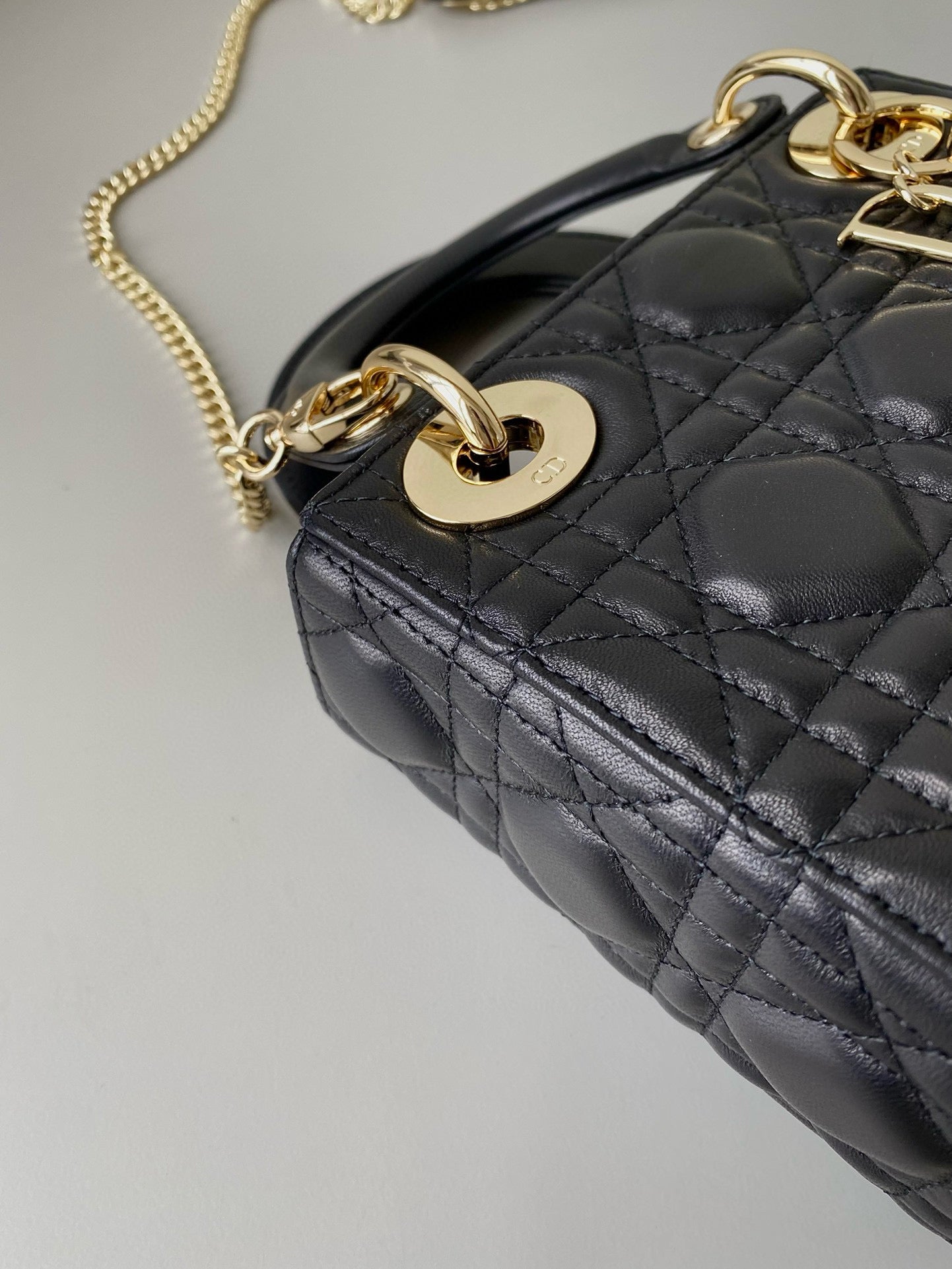 MINI MY LADY 17 BLACK CALFSKIN GOLD HARDWARE