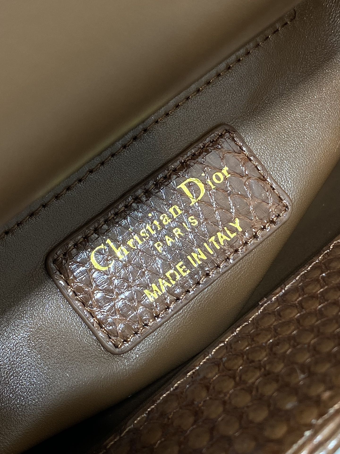 MINI 17 LADY BAG IN PEACAN BROWN METALLIC LAMBSKIN