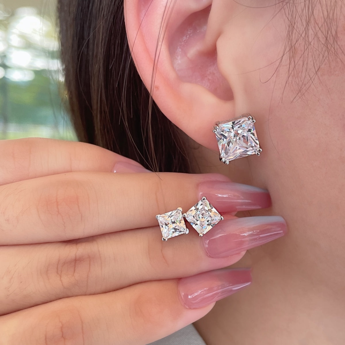 [AURORA]Delicate Square Shape Earrings
