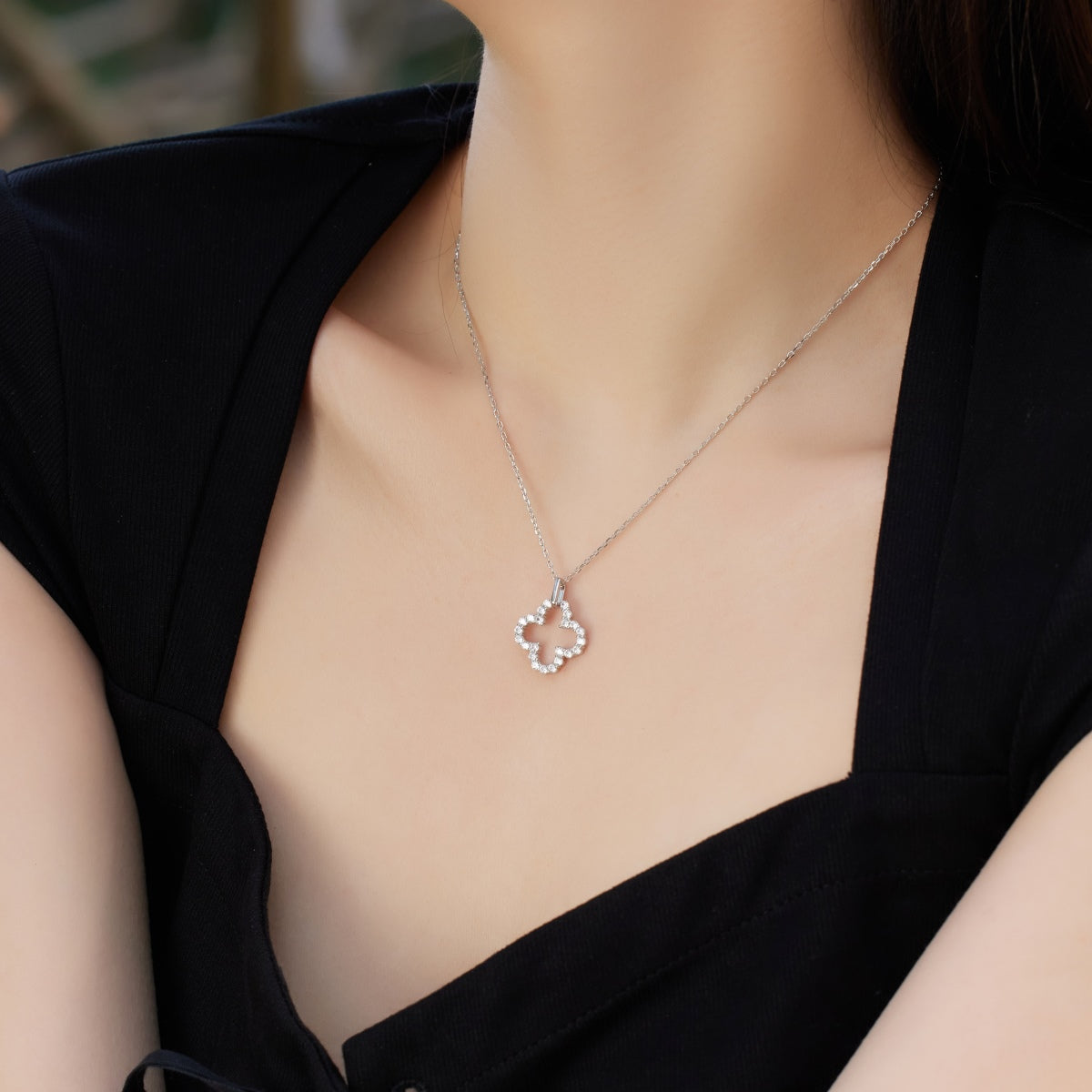 [AURORA]Four-Leaf Clover Hollow Design Exquisite Necklace