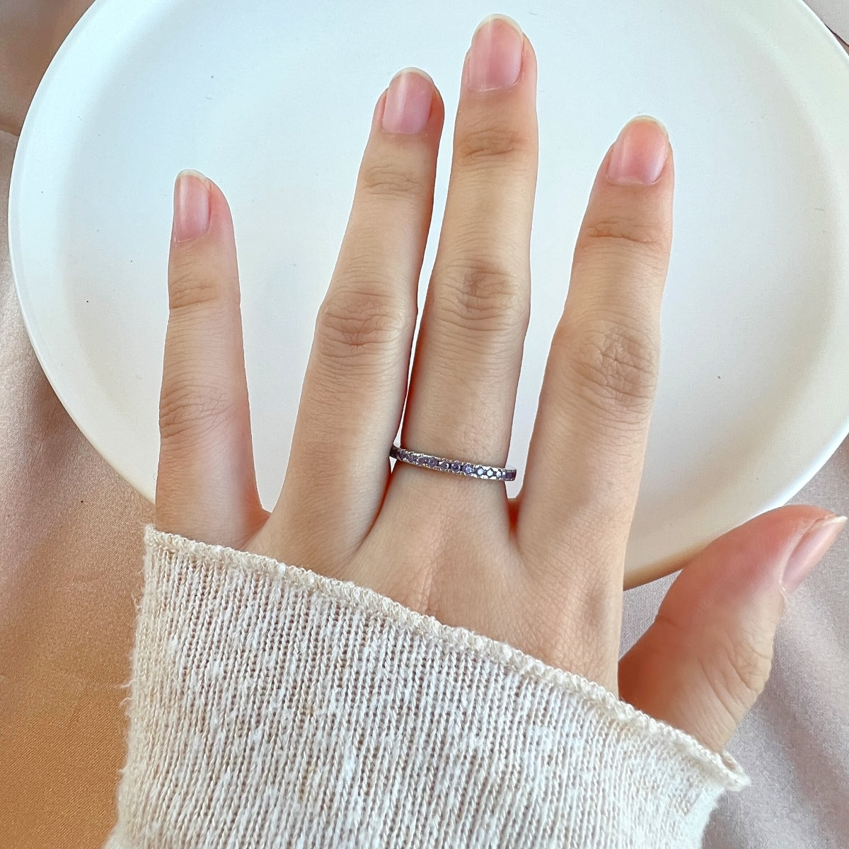 [AURORA]Delicate Sparkling Round Cut Daily Ring