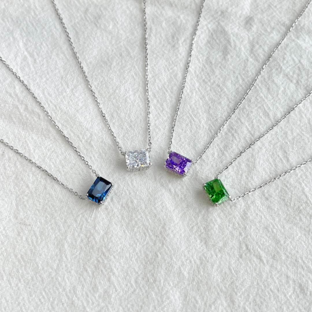 [AURORA]Luxurious Square Shape Colorful Necalack