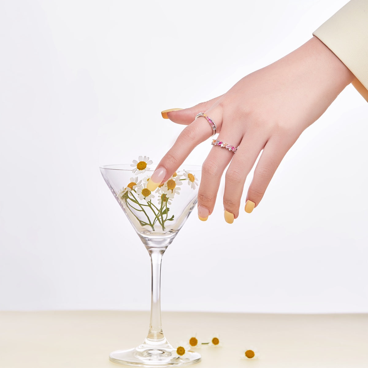 [AURORA]Dazzling Polychromatic Multi cut Daily Ring