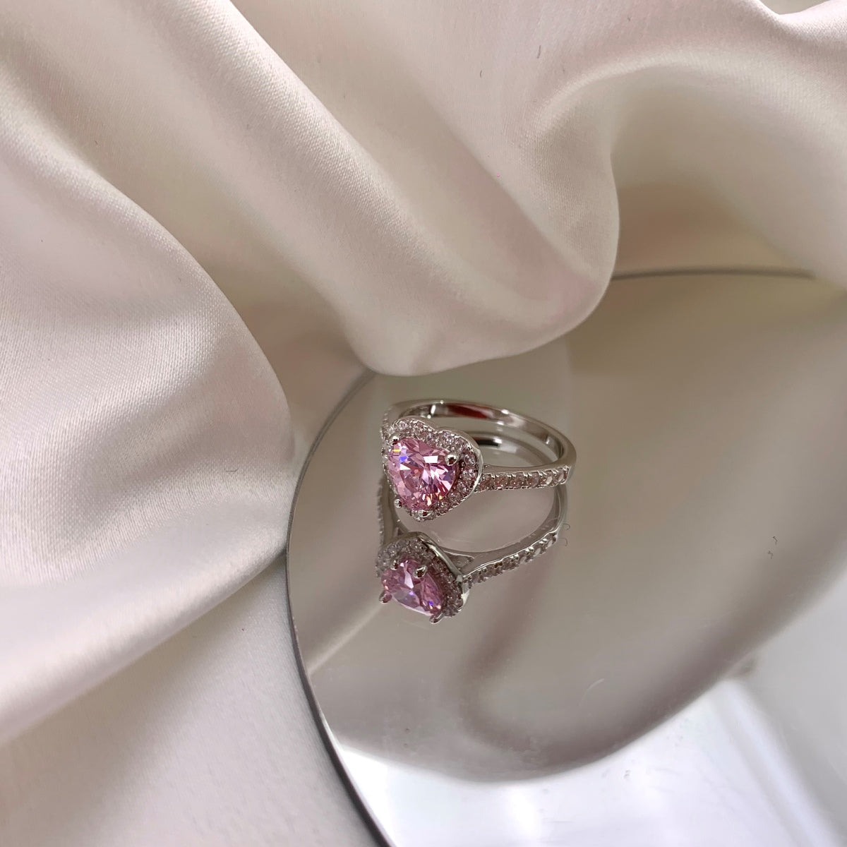 [AURORA]Eternity Splashy Romantic Heart Shape Lover Ring