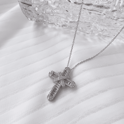 [AURORA]Gypsophila With Dimonds Necklace