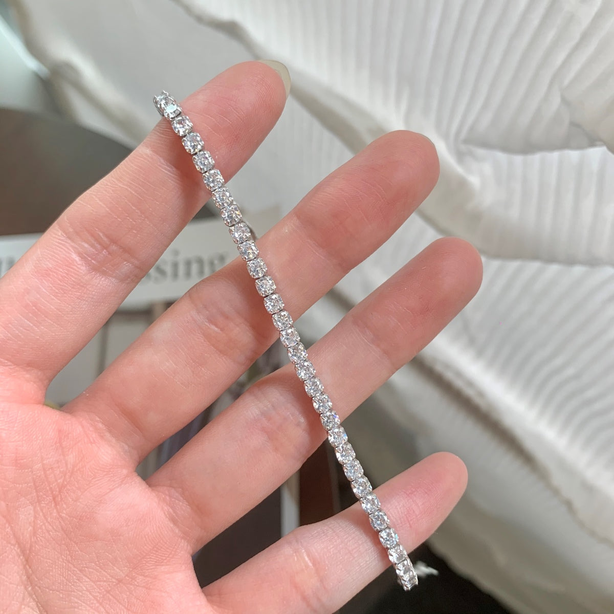 [AURORA]Sparkling Round Cut Daily Bracelet