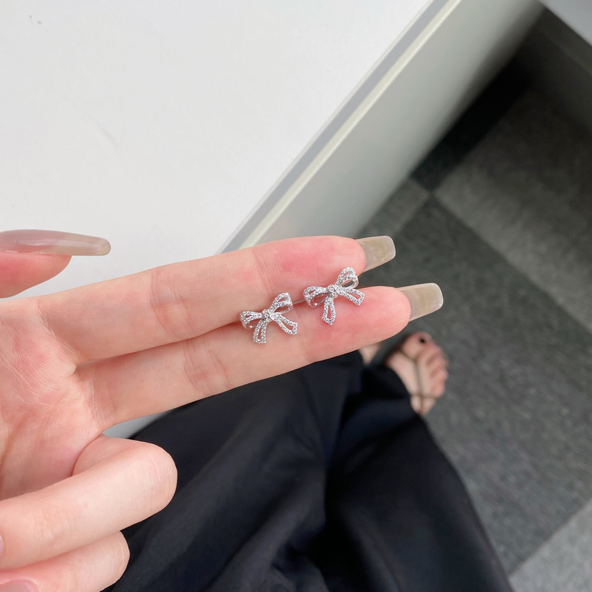 [AURORA]Dainty Bow Shape Earrings