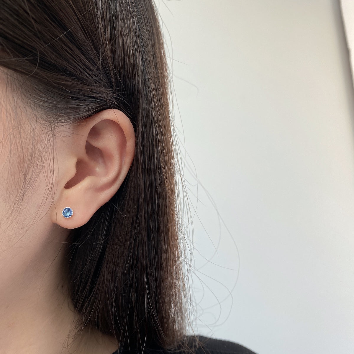 [AURORA]Sparkling Colorful Round Shape Earrings