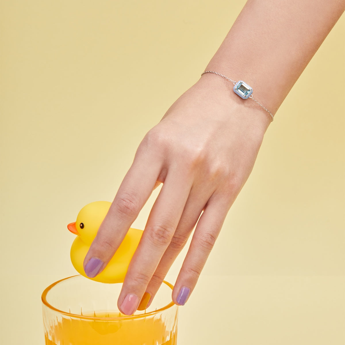 [AURORA]2.0 Carat Sparkling Colorful Emerald Cut Daily Bracelet