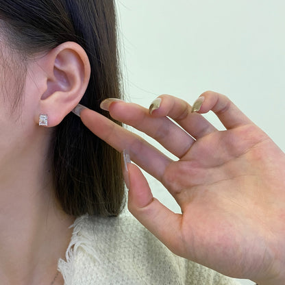 [AURORA]Stylish Shiny Rectangular Center Stone Stud Earrings