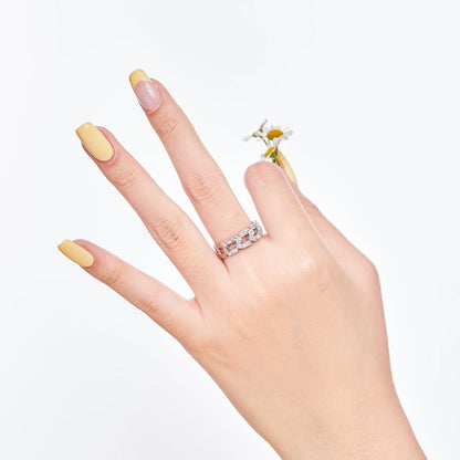 [AURORA]Sparkling Vibrant Emerald Cut Daily Ring