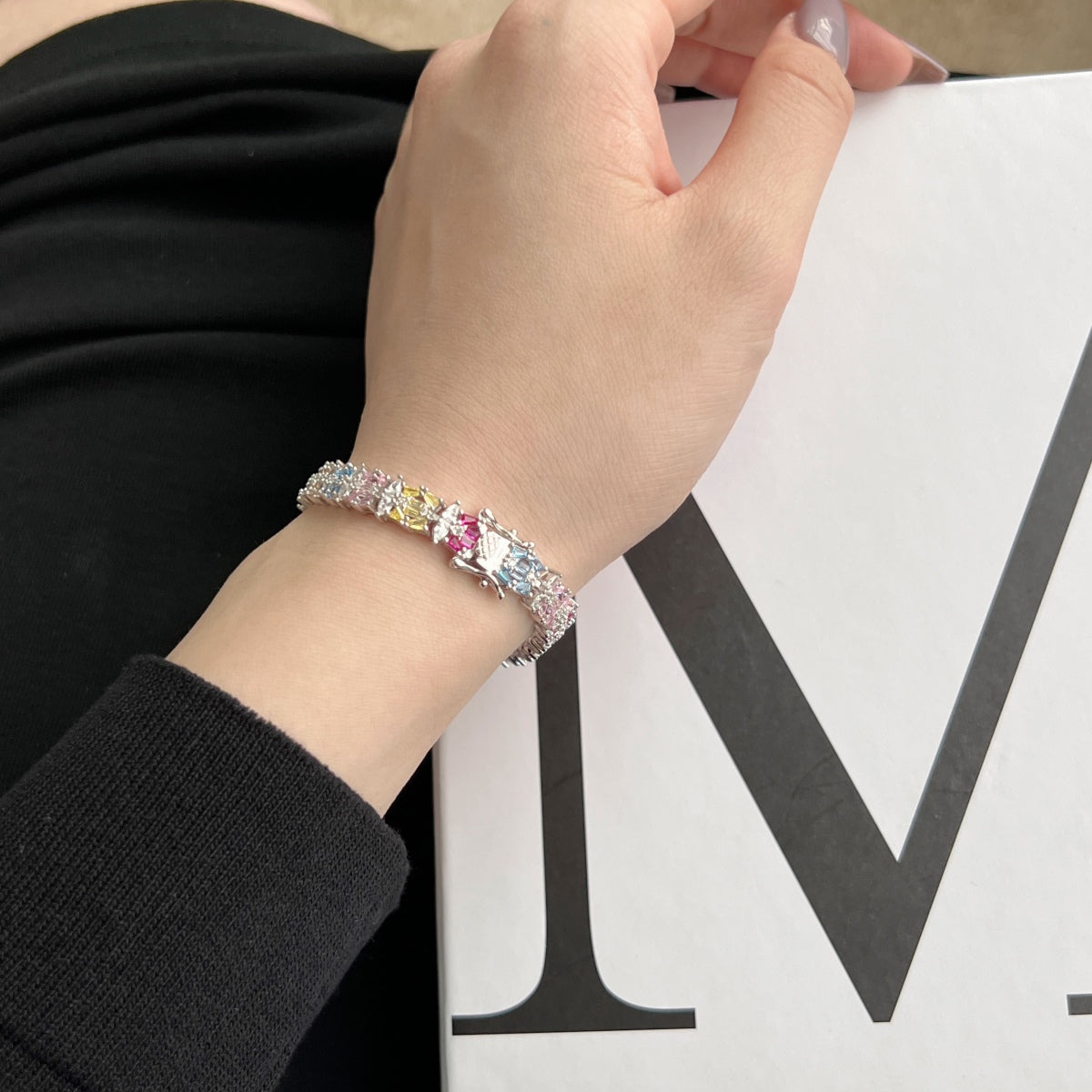 [AURORA]Delicate Colorful Multi Cut Party Bracelet