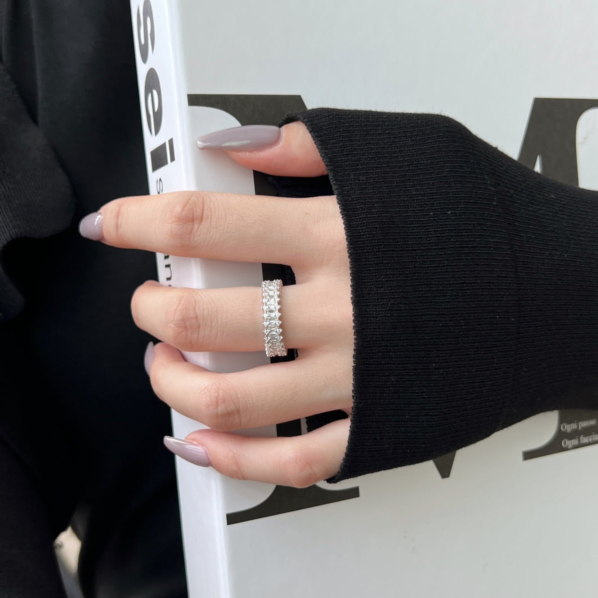 [AURORA]Splashy Ornate Emerald Cut Cocktail Ring