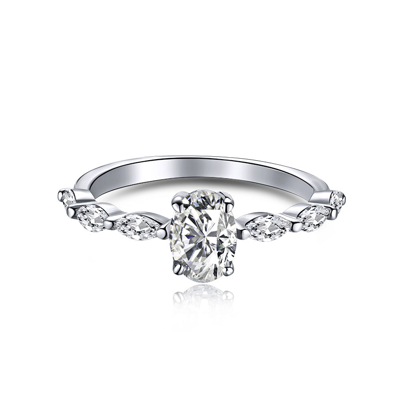 [AURORA]0.75 Carat Luxurious Vibrant Elongated Cushion Cut Daily Ring