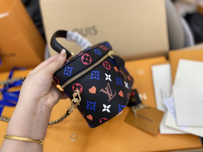 VANITY PM 19CM GAME ON BLACK MONOGRAM CANVAS