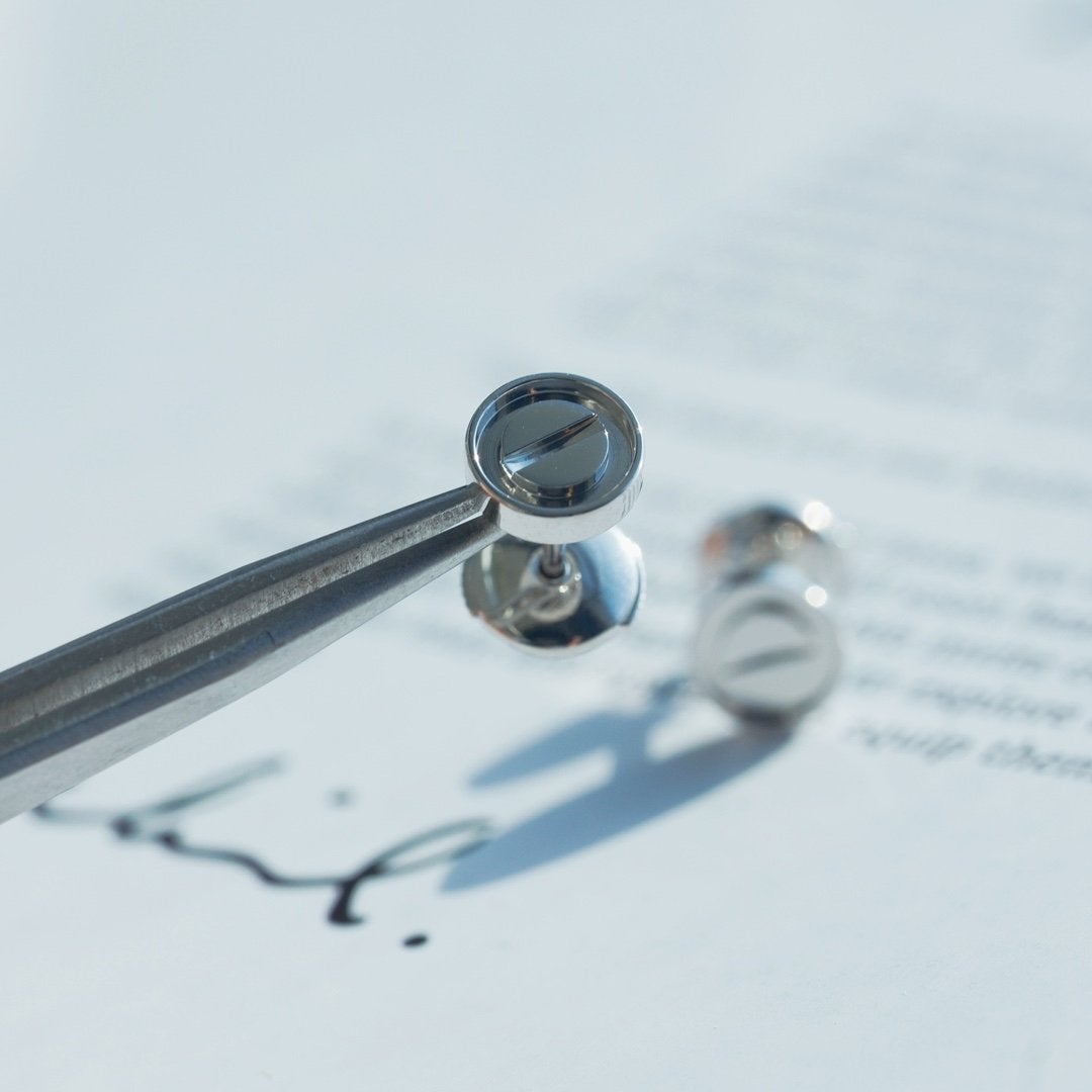 [AURORA]LOVE EARRINGS SILVER 10MM