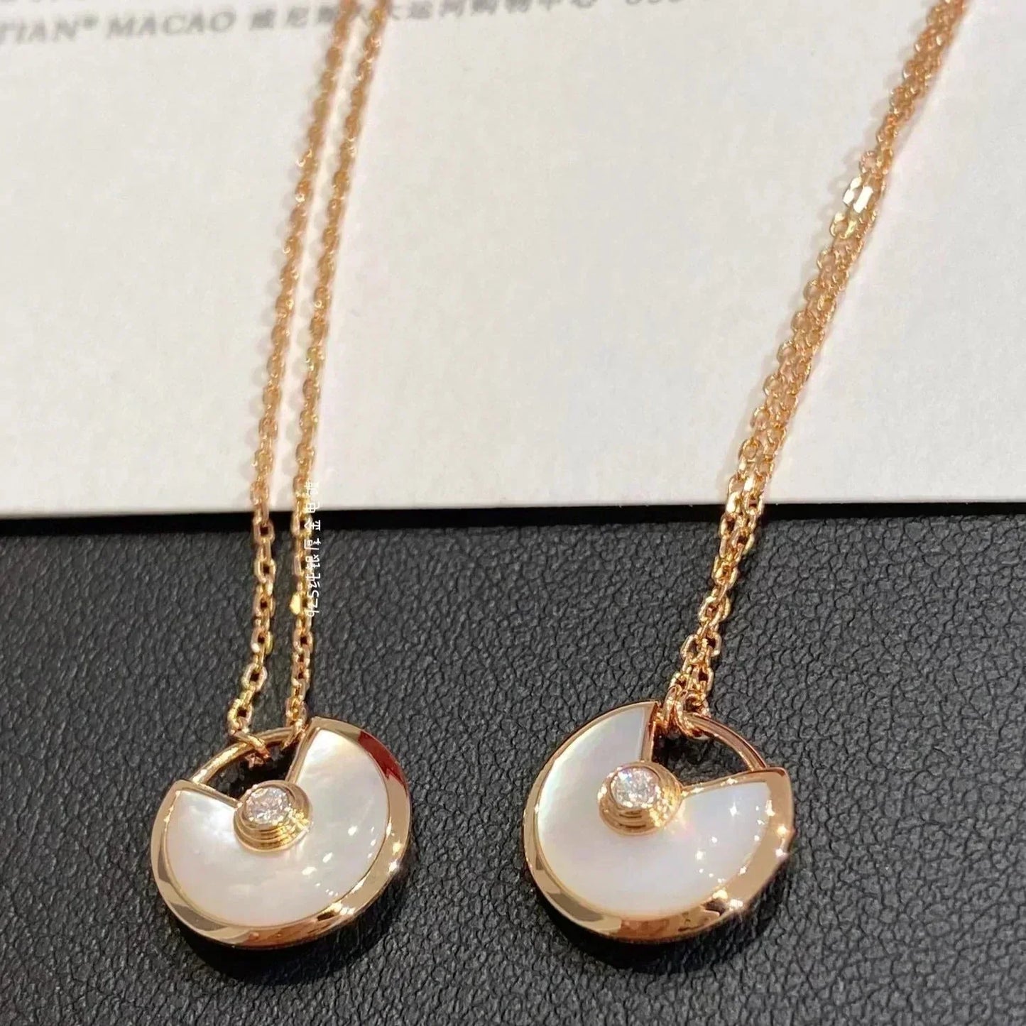 [AURORA]AMULETTE ROSE GOLD MOP NECKLACE