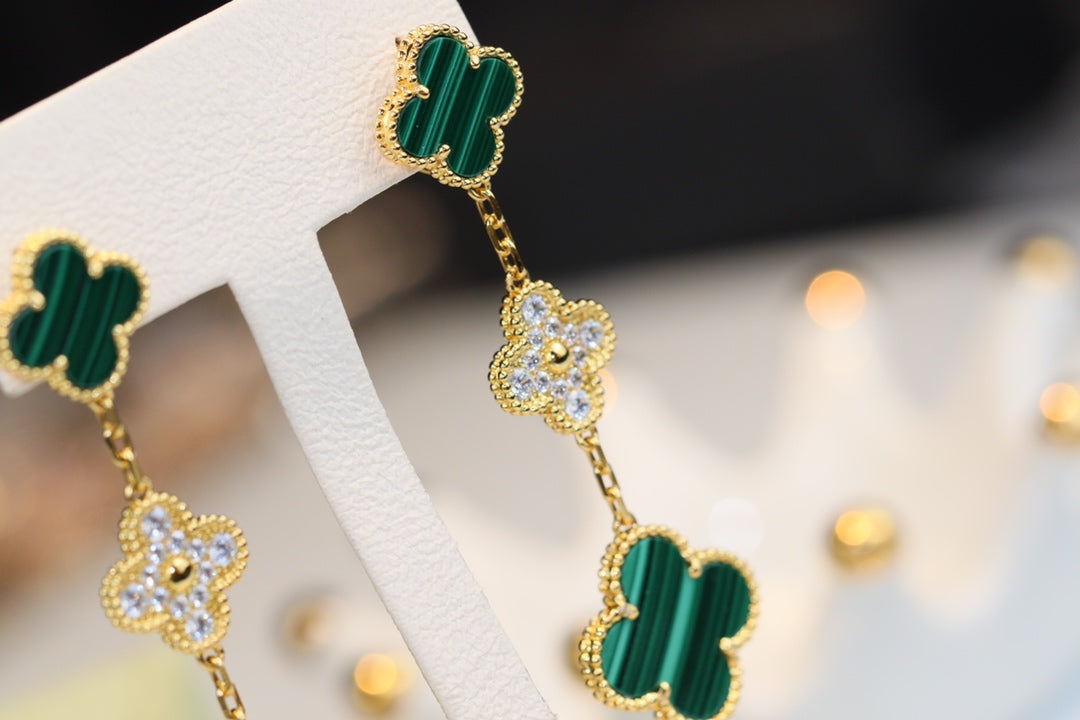 [AURORA]CLOVER EARRINGS GOLD MALACHITE DIAMOND 3 MOTIF