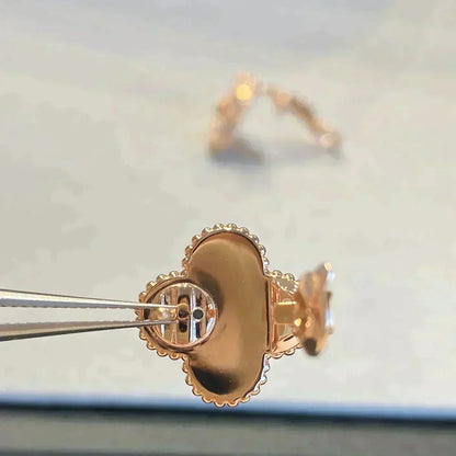 [AURORA]CLOVER MEDIUM 1 MOTIFS GRAY MOP  DIAMOND EARRINGS