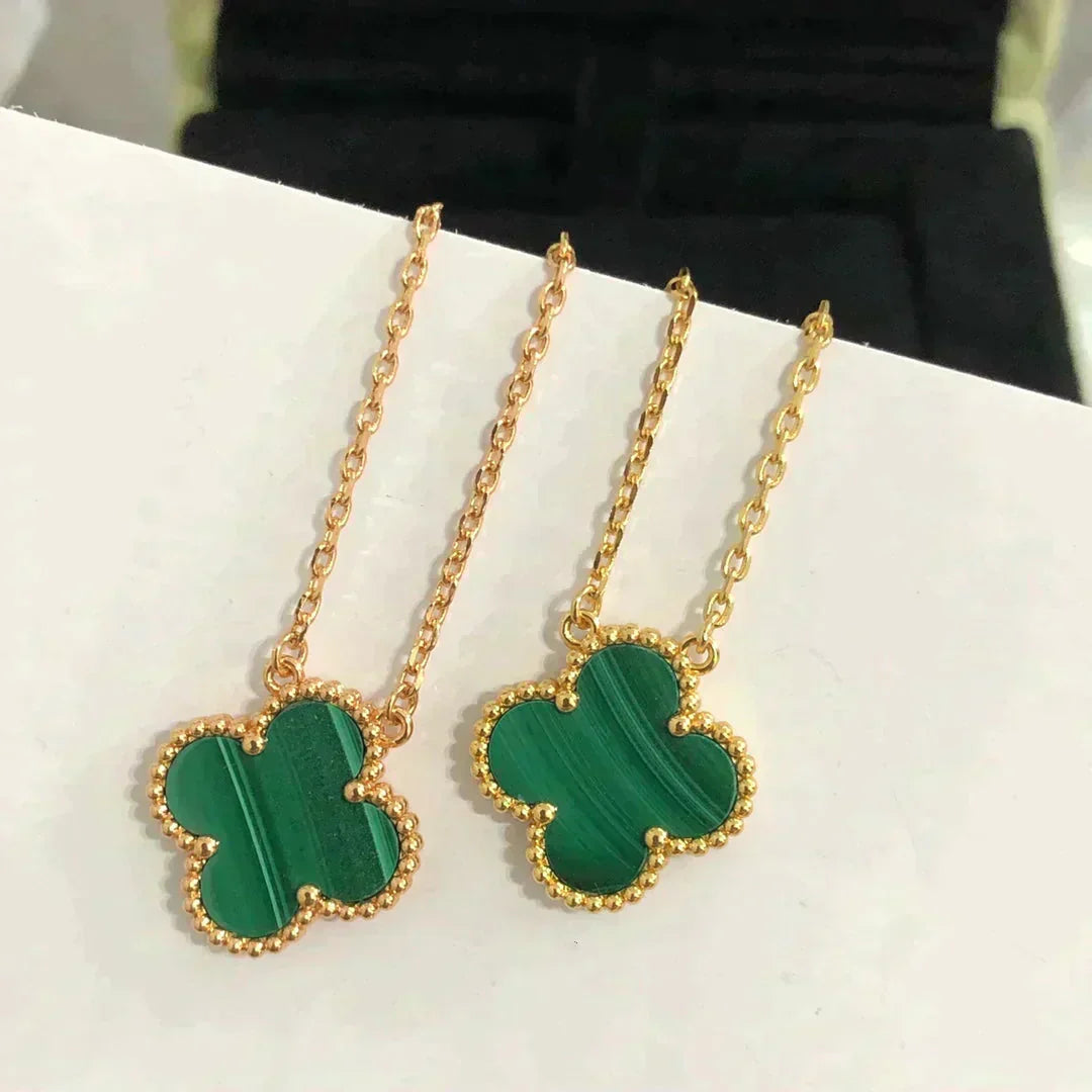 [AURORA]CLOVER 15MM MALACHITE SINGLE FLOWER  NECKLACE