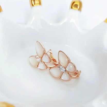 [AURORA]BUTTERFLY MOP DIAMOND EARRINGS