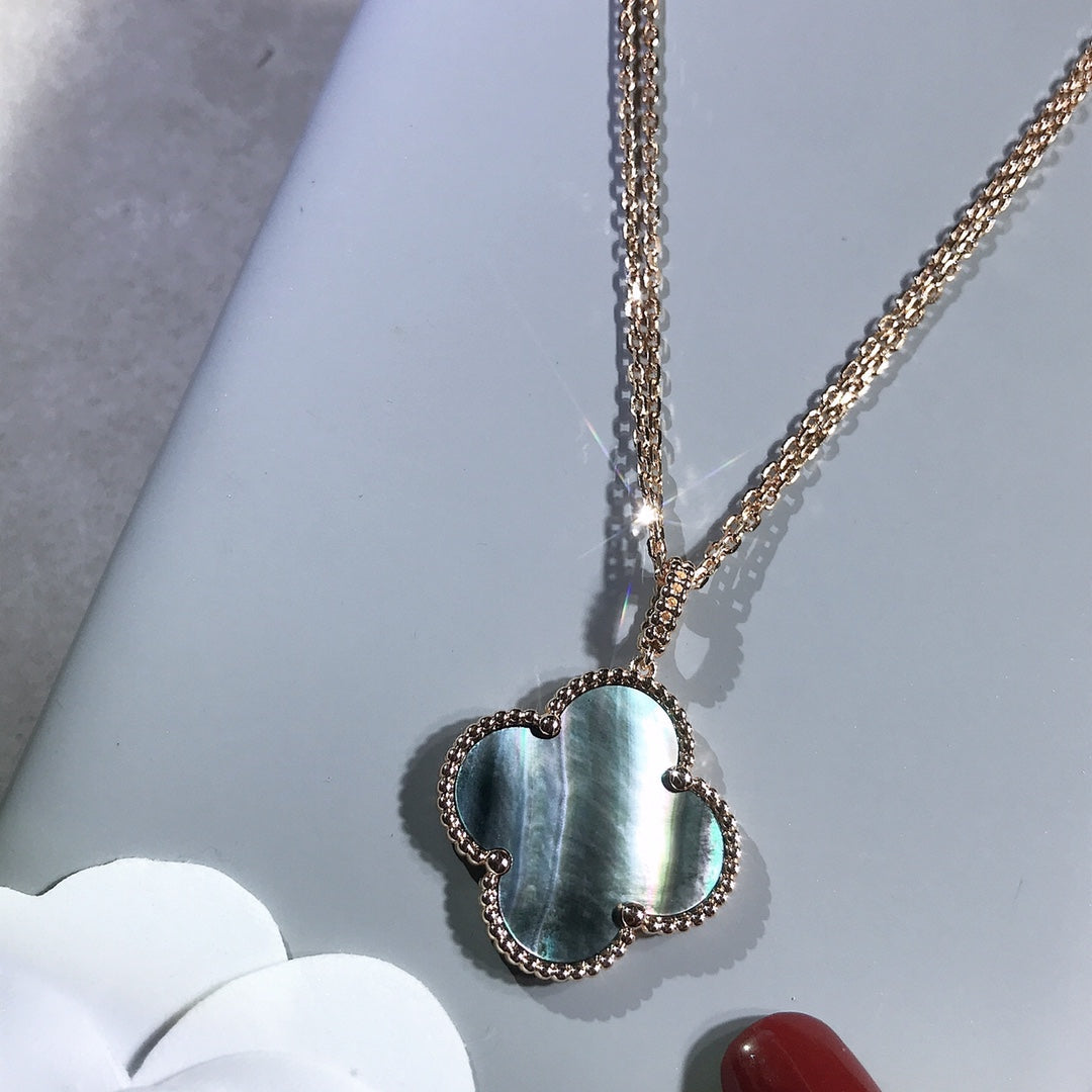 [AURORA]CLOVER 25MM GOLD DARK MOP BIG CLOVER NECKLACE