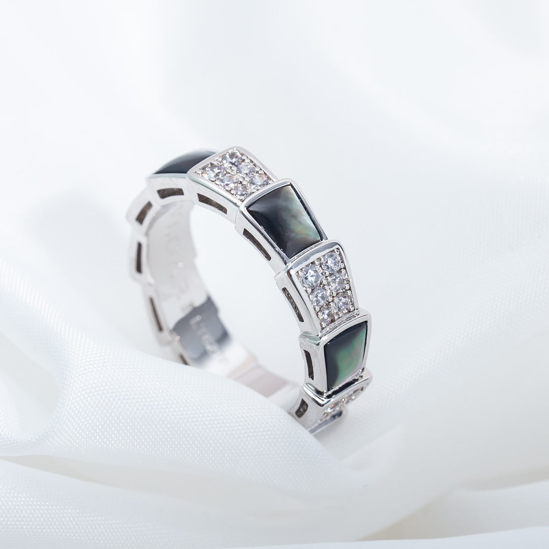 [AURORA]SERPENTI RING SILVER DIAMOND BLACK MOP 4MM