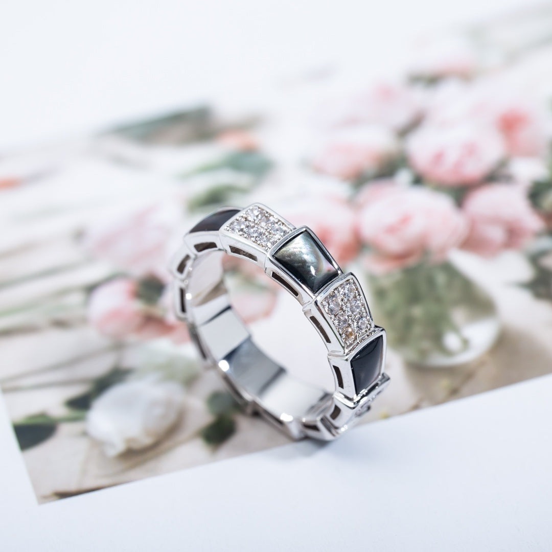 [AURORA]SERPENTI RING SILVER DIAMOND BLACK MOP 4MM