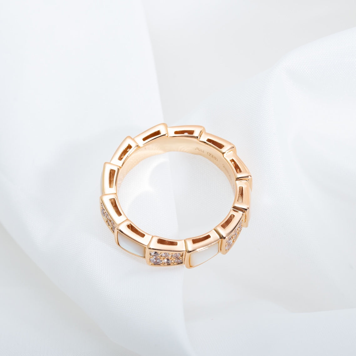 [AURORA]SERPENTI RING PINK GOLD MOP DIAMOND PAVED 4MM