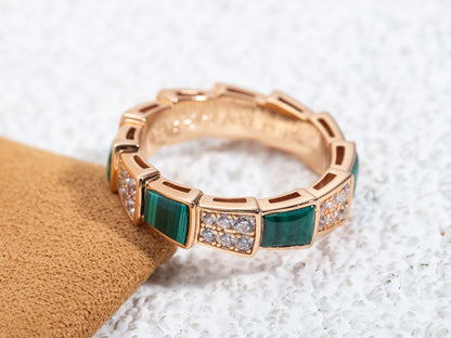 [AURORA]SERPENTI RING PINK GOLD MALACHITE DIAMOND PAVED 4MM