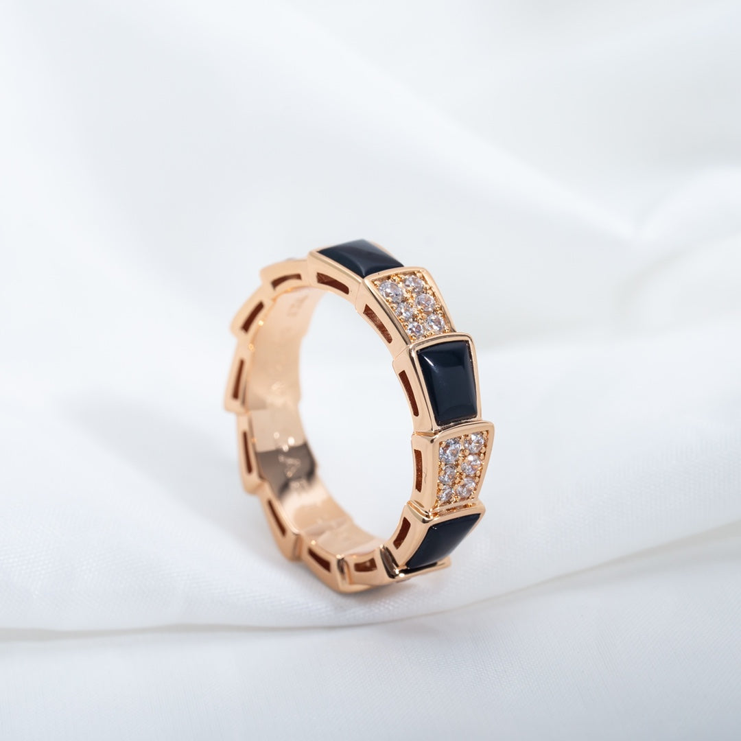 [AURORA]SERPENTI RING PINK GOLD BLACK MOP DIAMOND PAVED 4MM