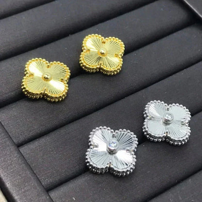 [AURORA]CLOVER MINI 9.5MM LASER EARRINGS