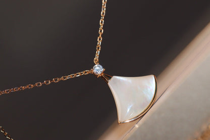 [AURORA]DREAM NECKLACE WHITE MOP PINK GOLD 1 DIAMOND