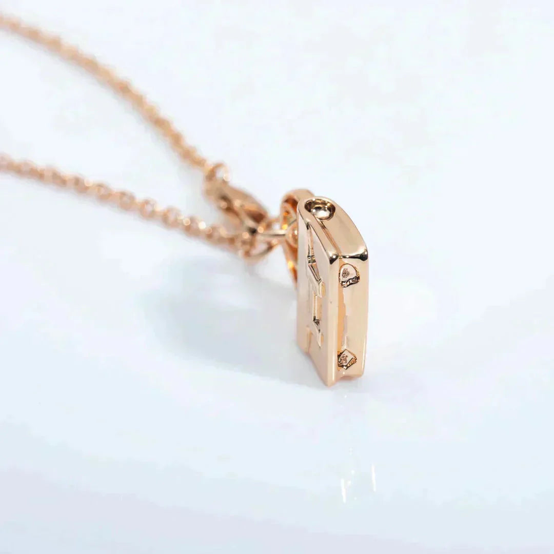[AURORA]AMULETTE PEDANT ROSE GOLD NECKLACE