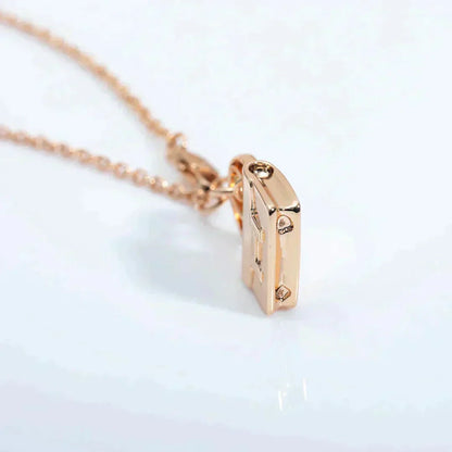 [AURORA]AMULETTE PEDANT ROSE GOLD NECKLACE