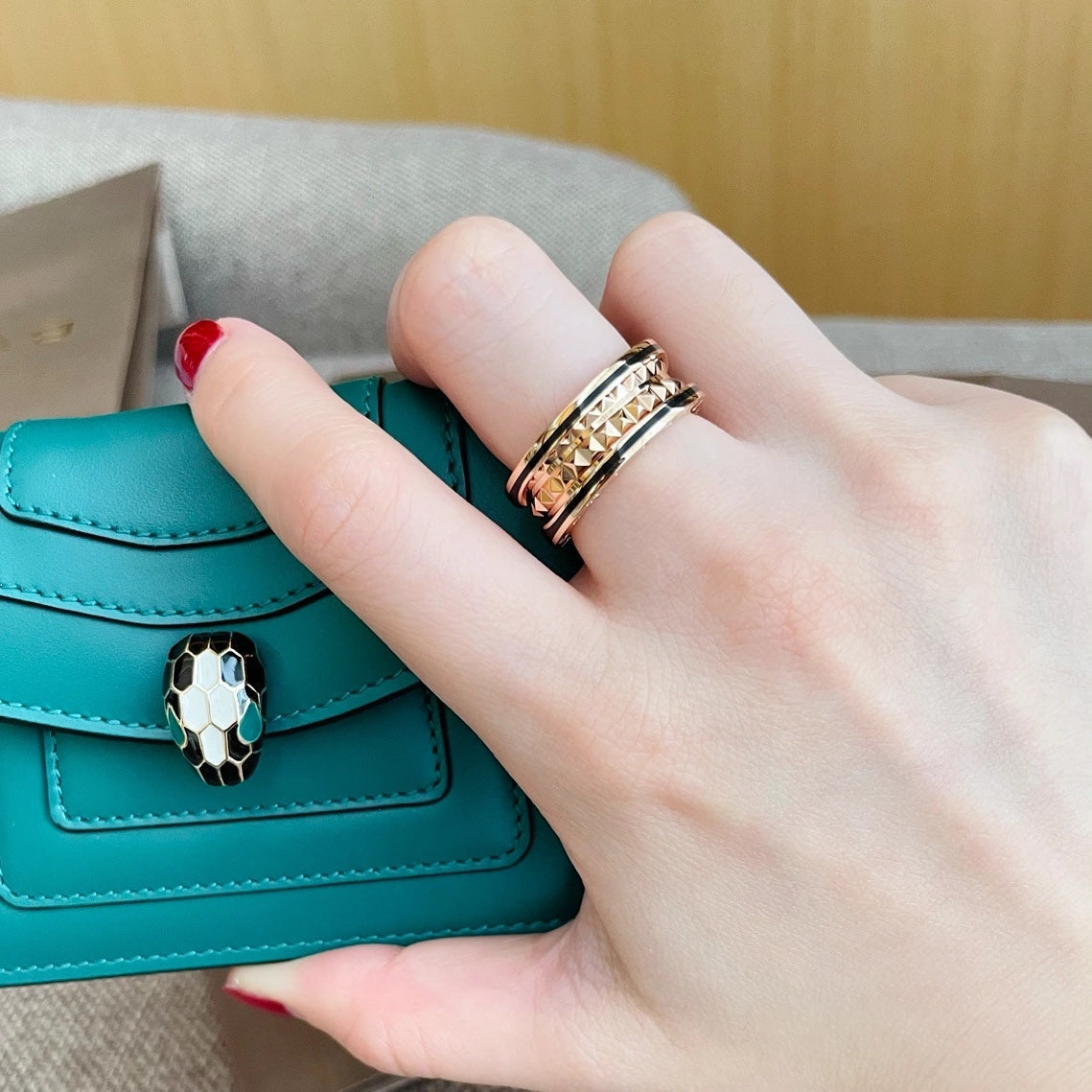 [AURORA]ZERO 1 PINK GOLD BLACK CERAMIC RING