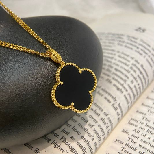 [AURORA]CLOVER 25MM NECKLACE GOLD ONYX