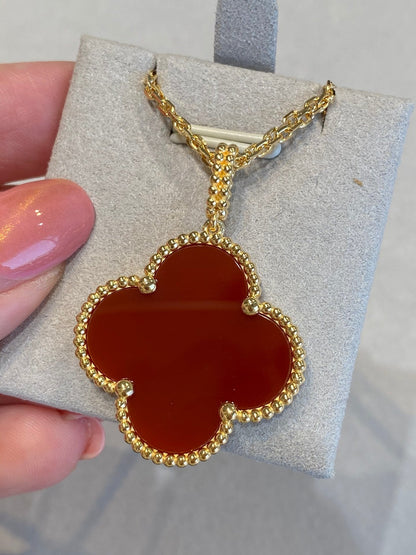 [AURORA]CLOVER 25MM NECKLACE GOLD CARNELIAN