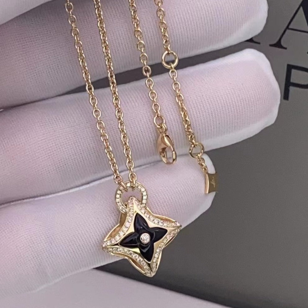 [AURORA]STAR PEDANT PINK GOLD DIAMOND NECKLACE