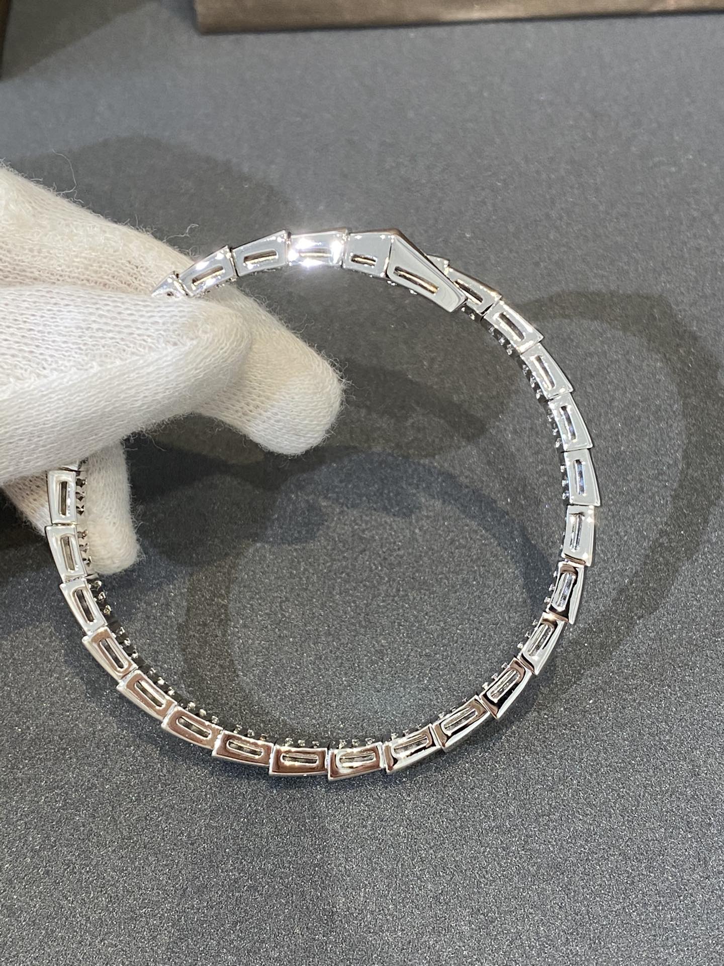 [AURORA]SERPENTI BRACELET DIAMONDS SILVER