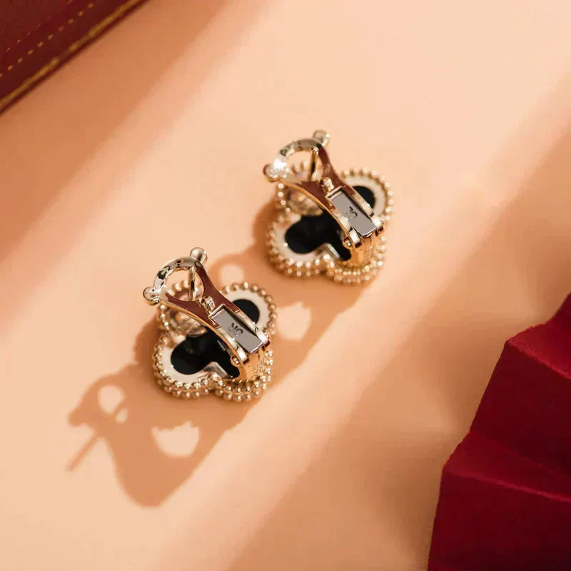 [AURORA]CLOVER MEDIUM 1 MOTIFS  ONYX STUD EARRINGS