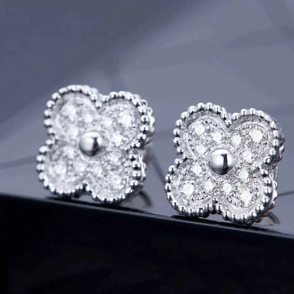 [AURORA]CLOVER 1 MOTIFS DIAMOND STUD EARRINGS SILVER