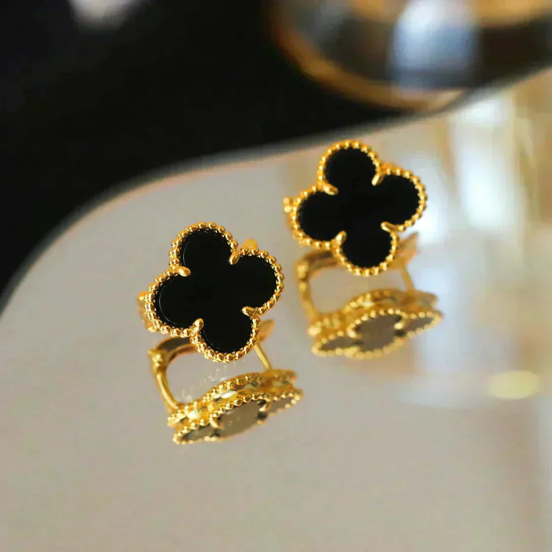[AURORA]CLOVER MEDIUM 1 MOTIFS  ONYX STUD EARRINGS