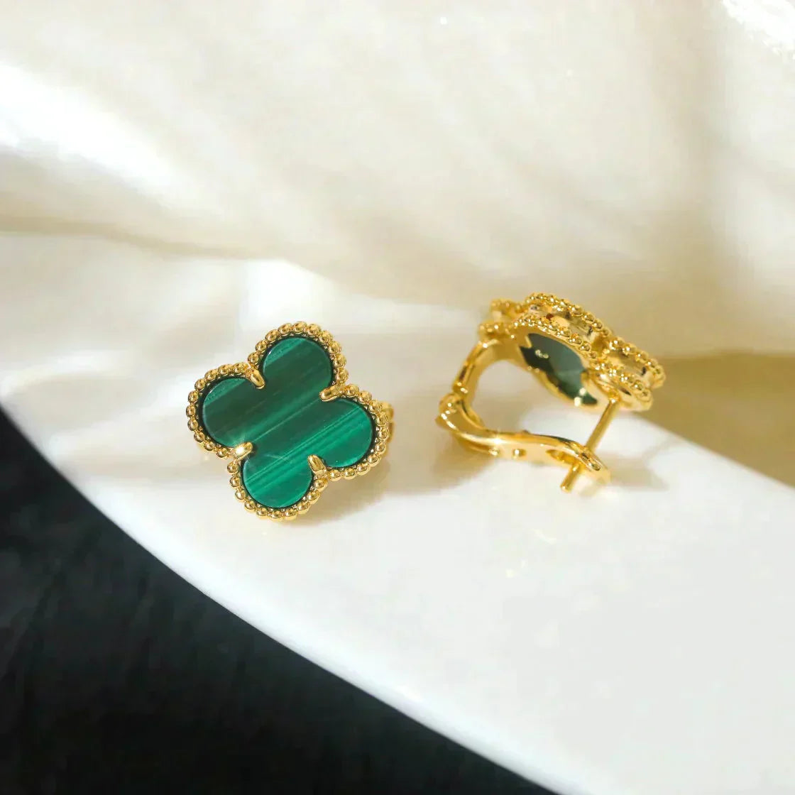 [AURORA]CLOVER MEDIUM 1 MOTIFS MALACHITE  EARRINGS