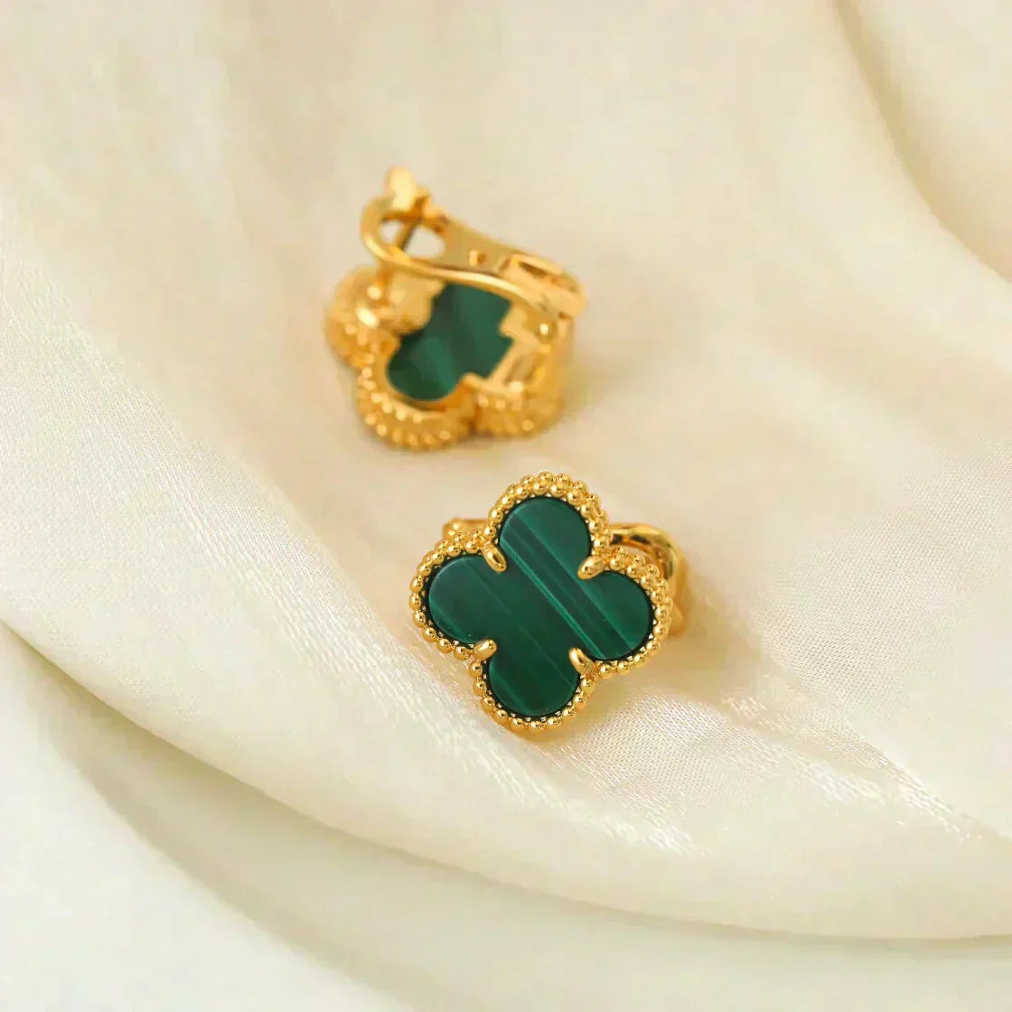 [AURORA]CLOVER MEDIUM 1 MOTIFS MALACHITE  EARRINGS