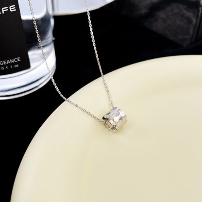 [AURORA]BEE MINI PEDANT DIAMOND NECKLACE