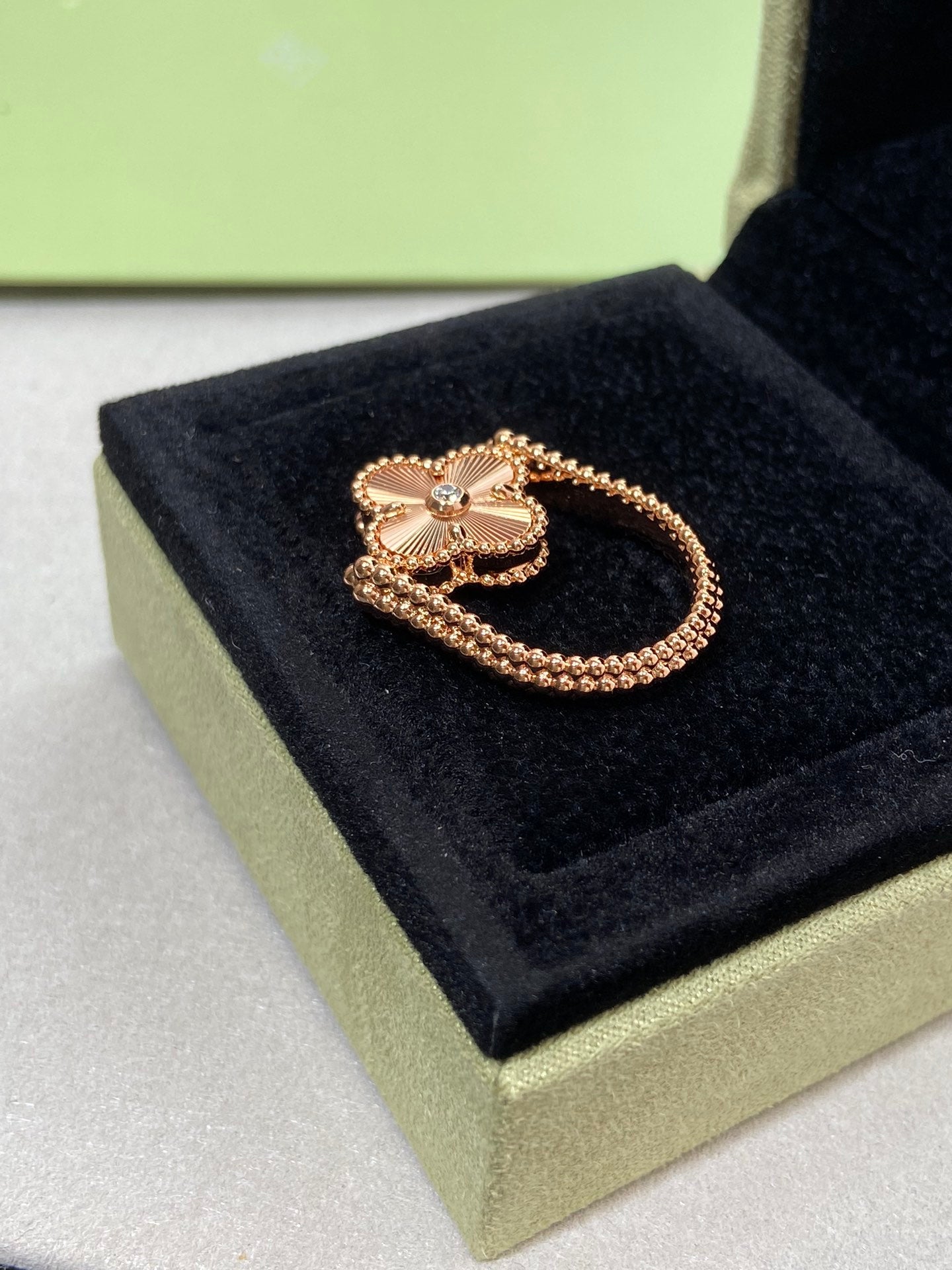 [AURORA]CLOVER RIVERSIBLE ROSE GOLD RING
