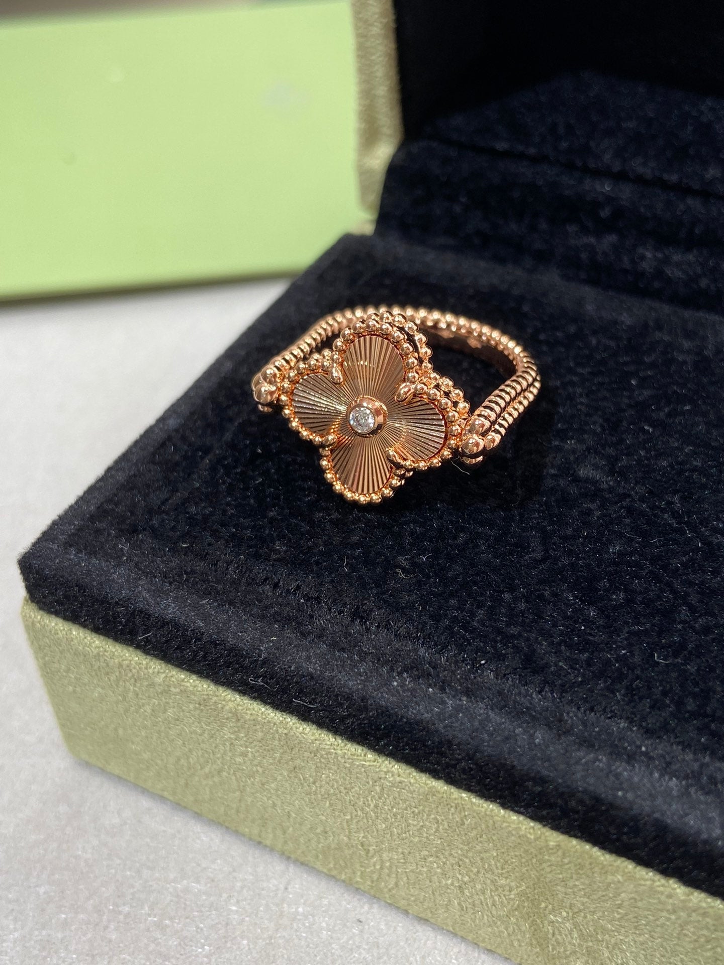 [AURORA]CLOVER RIVERSIBLE ROSE GOLD RING