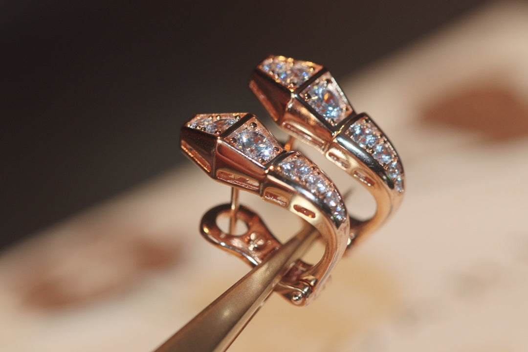 [AURORA]SERPENT PINK GOLD DIAMOND EARRINGS